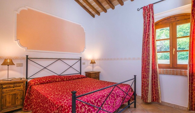 Beautiful apartment for 5 people with pool, WIFI, A/C, TV and patio