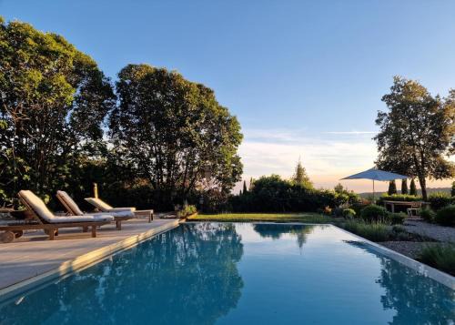 Beautiful Country House, Infinity Pool, Sea Views