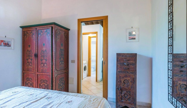 Beautiful private villa for 4 people with private pool, WIFI, TV, patio and pets allowed