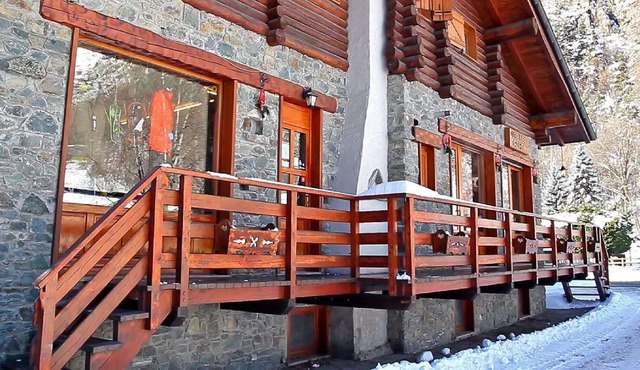 Belvilla by OYO Chalet Antey Penta