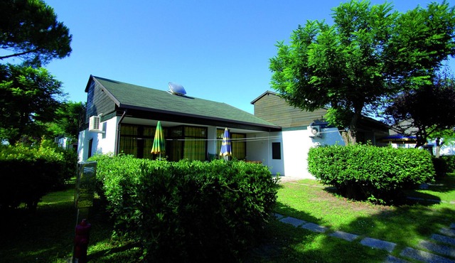Belvilla by OYO Bungalow in Casalborsetti