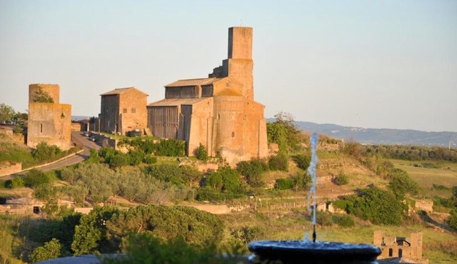 Bright apartment in Tuscania with 75 m² terrace