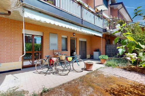 [BuenRetiro] Giardino, box e bici a disposizione