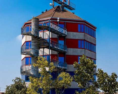 Business Hotel