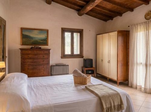 Casa del Borgo, between Mountains and Lake, Near Rome