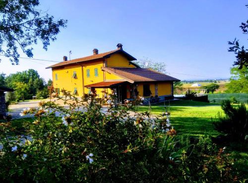 Cascina Rocchino bed and breakfast