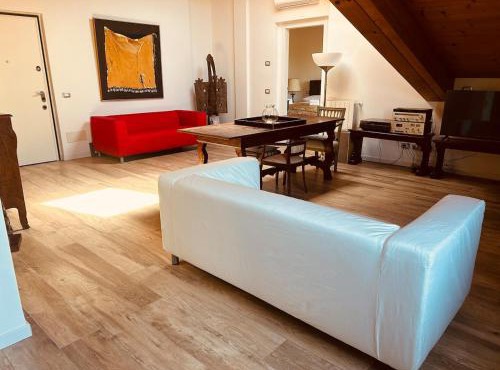 Convenient attic, City Life, San Siro, Highway