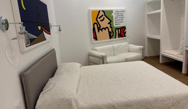 Corsica Rooms