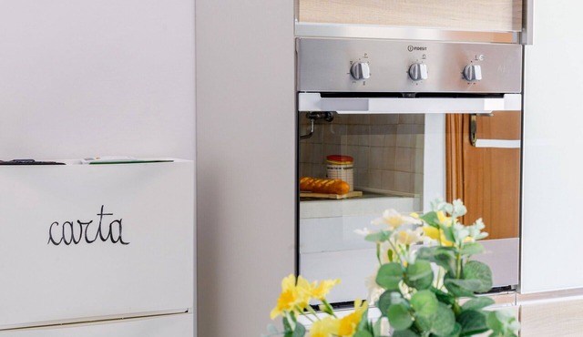 Cosy apartment with A/C, WIFI, TV, pets allowed and panoramic view, close to Ancona