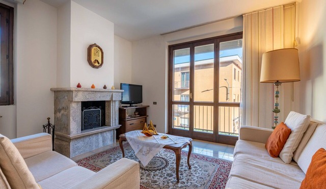 Cosy apartment for 4 guests with WIFI, TV, balcony and pets allowed
