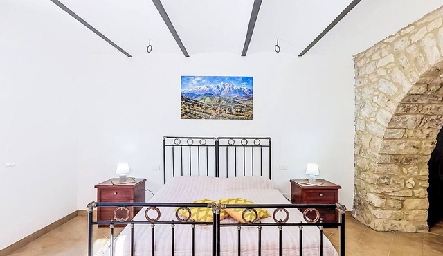 Cosy apartment for 8 people with A/C, WIFI, TV and panoramic view