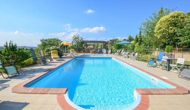 Cozy apartment in Magliano in Toscana with WiFi