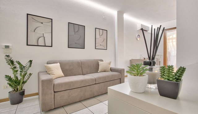 Cozy apartment with private terrace