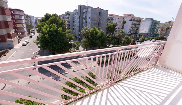 [Croton 5 ⭐ ⭐ ⭐ ⭐ ⭐] Luxury Apartment: Free Parking, Netflix, Wi-Fi