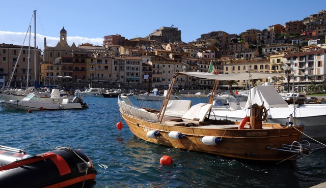 Delicious apartment Porto Santo Stefano central tourist port