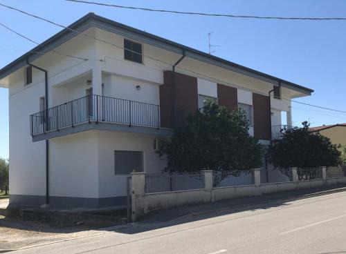 Domus Alba