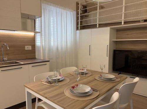 Domus Borgo - Loft Moderno in Centro Storico