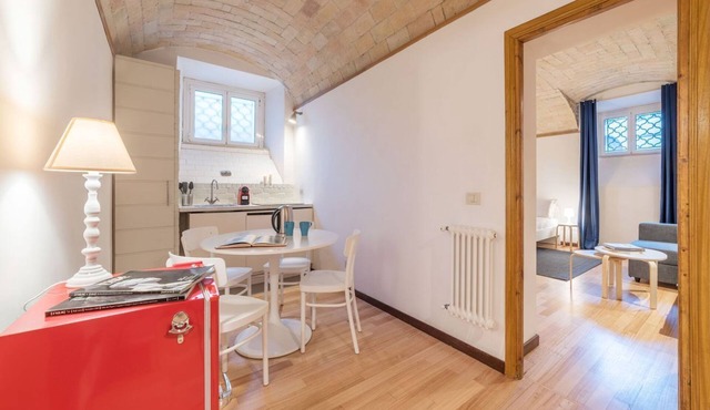DOMUS TORLONIA, few steps from Villa Torlonia