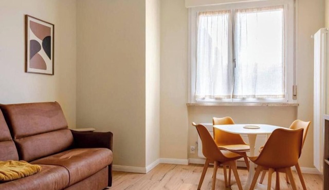Elegant studio apartment in the authentic heart of Milan
