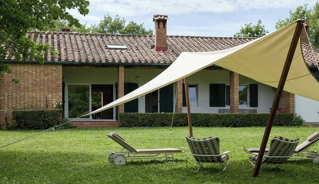 English villa in the heart of Tuscany, elegance and quiet between nature and charm top