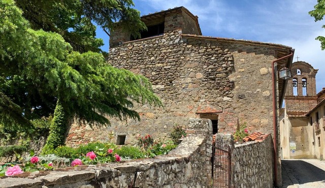 Entire home hosted by Agriturismo Castello Di Montozzi