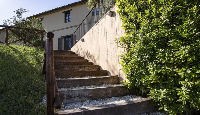 Farmhouse in Marche with Pool & Verdicchio Wines