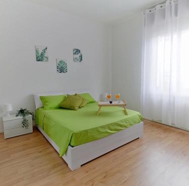 Fronte Fiera Business apartment by Rhospitality it