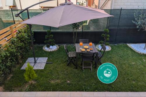 -Garden Suite-5 min dal mare Wifi AC 4 posti letto