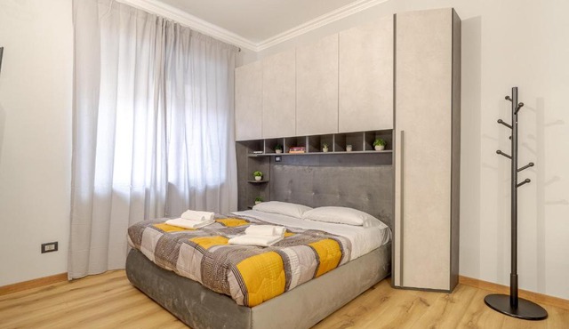 GuestHost - MM Pozzo Strada Mini Subway Studio