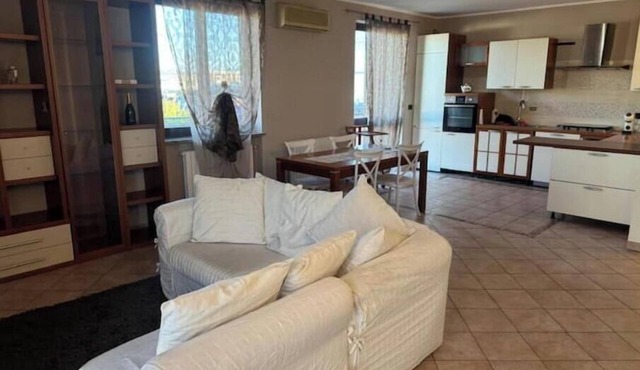 HerBie - Modern Private Rooms near Airport and Allianz Stadium, Turin
