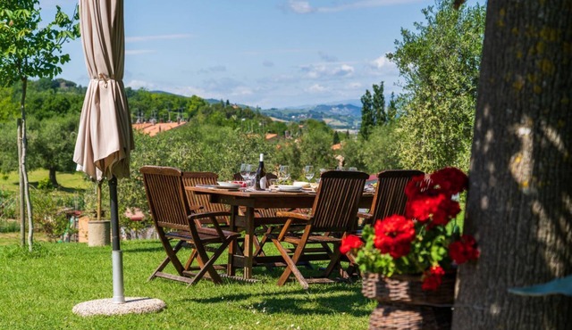 Hill of angels villa with spacious garden