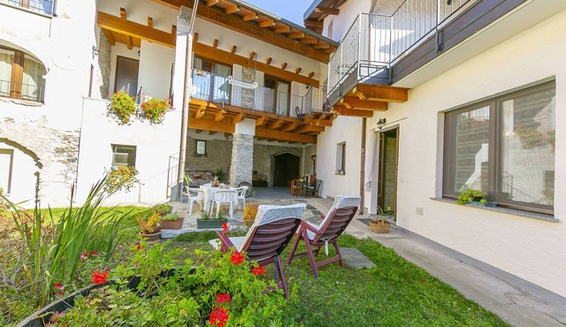 Historic Casa Baroni near Lake Orta, Madonna Del Sasso, Italy