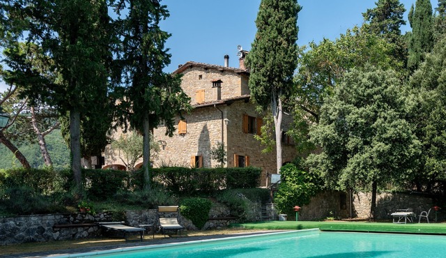 Holiday Home 'Casa Vacanze Zaira' with Mountain View, Shared Pool & Wi-Fi