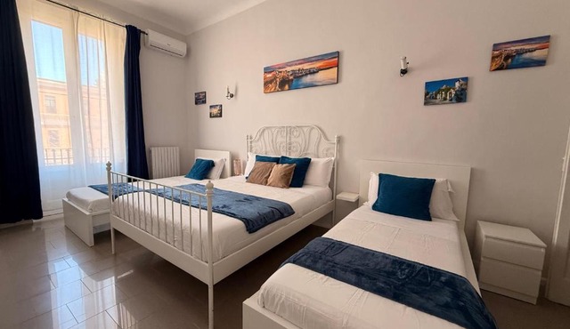 Holiday House Savoia