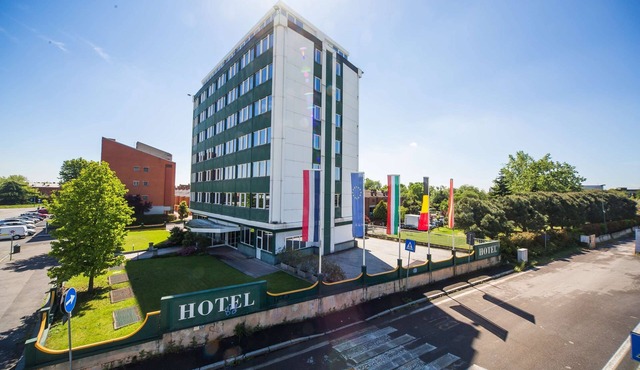 Hotel Alga