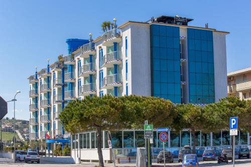 Hotel Ambassador
