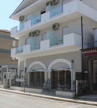 Hotel Solaris