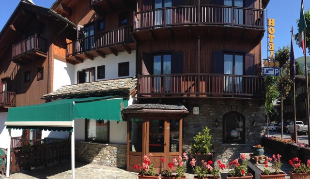 Hotel Triolet