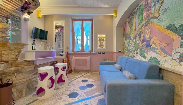 Il Cielo in Una Stanza is a stylish ground floor apartment within Villa Antolina Apartments in San Benedetto del Tronto. Just 5 minutes from the beach, it features 2 double bedrooms, spacious living with kitchen, fireplace and bar, WiFi, smart TVs in all
