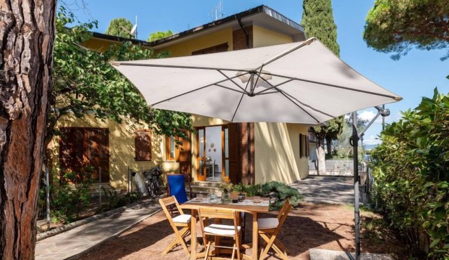 Il Giglio by Interhome