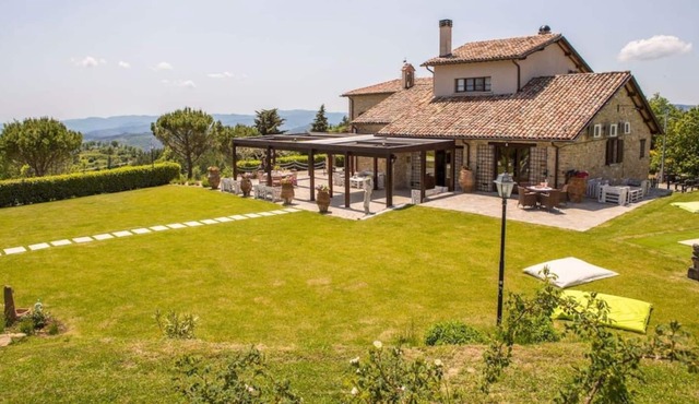 Perfect Landscape Villa with Four Region Views