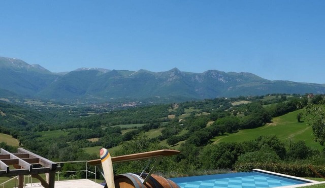 Italian Villa with private pool and spectacular views
