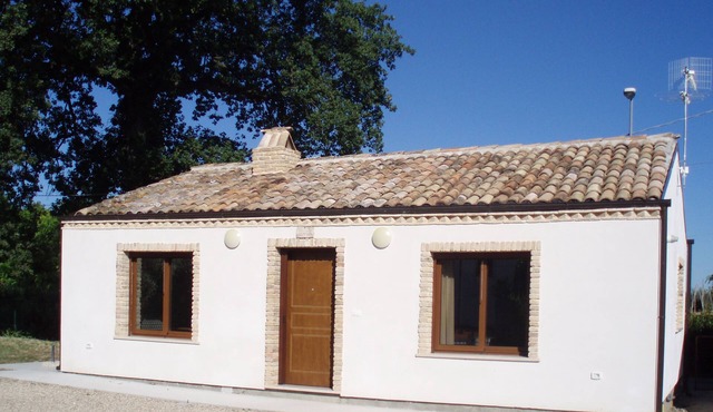 'La Capanna', Converted Barn at Contrada Lazzaretto, Ortona Foro, Abruzzo, Italy