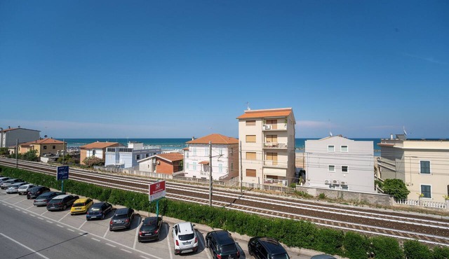 La Casa di Agata - Three Bedroom House, Sleeps 6