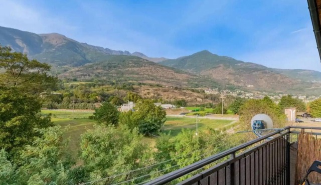 La Casa di Patty Duplex a 5 minuti da Aosta con parcheggio privato