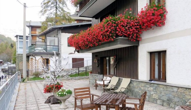 La Tata by Interhome
