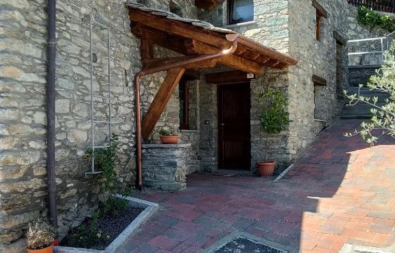 Le temps Retrouvé - casa tipica con giardino