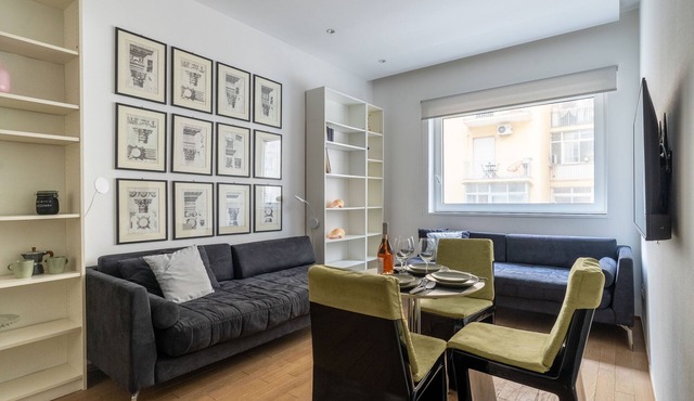 Leone Central Suite Bari by BarbarHouse