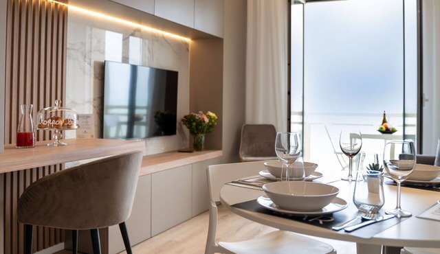 Lovely apartment for 3 guests with WIFI, A/C, TV and terrace