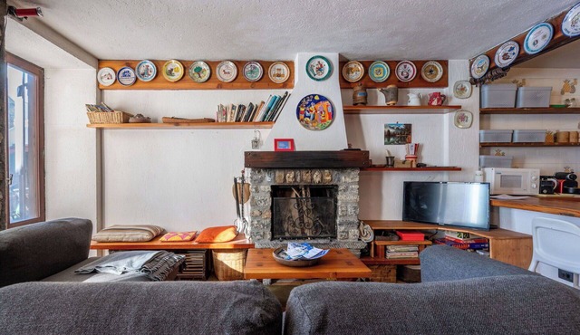 Lovely apartment for 7 guests with WIFI, TV, balcony and pets allowed